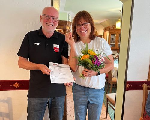 Silbernen Ehrennadel des WBRS für Annette Diemer